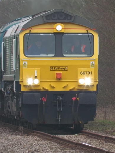 GB Railfreight Class 66 No 66791 #tomir #diesel #locomotive