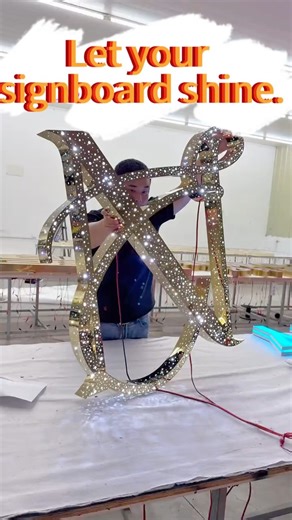 We can make different colors for you like this #sign#signage #design #signagedesign #ledlight#signature #lightbox #lamplight #ledlightstrip #led#logodesign #sourcefactory #shop #store #boss#foryou | 罗鹏