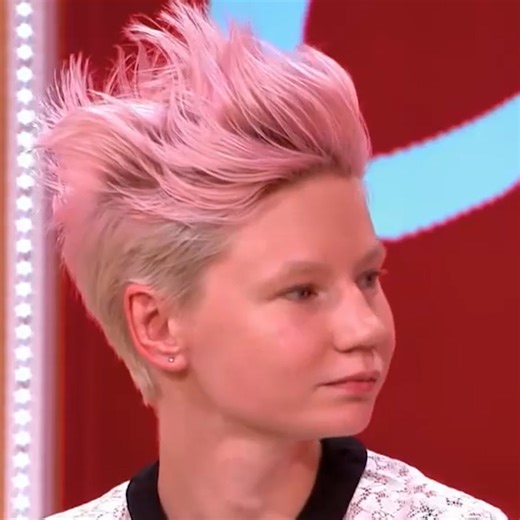 1.6M views · 8.5K reactions | On peut être en couple sans forcément... | C'est mon choix | Facebook