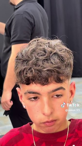 Curly Fringe with Mid Burst Fade | Barber Tutorial