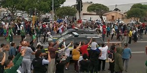 1.1K views · 22 reactions | Thousands of Springbok rugby fans line the streets of Ravensmead celebrating as the Springboks arrive on the #SpringbokVictoryTour bus. The fifth and final leg of the Springboks’ Rugby World Cup Trophy Tour took place in Cape Town on Monday. The victory tour bus started at the City Hall through the CBD and onto Langa, Belhar and Elsies River. Video: Henk Kruger/ African News Agency(ANA) | IOL News | Facebook