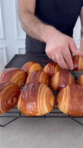 📣 My Pains au chocolat & Croissant Masterclass is now open