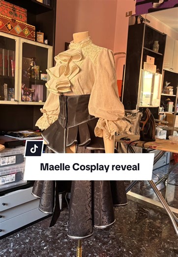 Finally a complete video of Maelle costume! Hope you like it! #expedition33 #maelle #cosplaywip #cosmaker #costumemaking