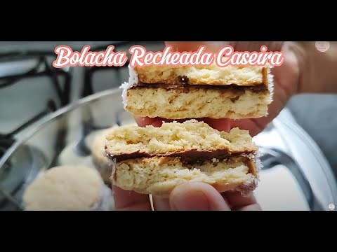BOLACHA RECHEADA CASEIRA COM RECHEIO DE DOCE DE LEITE E NUTELLA