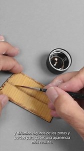 🪵 𝗪𝗢𝗢𝗗 𝗗𝗘𝗖𝗔𝗟𝗦 🪵 This demo shows how to use our AK Interactive high quality wood decals that can be used in 1/32 or 1/48 scale 🛒 AK9081-AK9084 | AK-Interactive