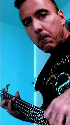 4-String Bass Guitar Beginner to Pro Exercises
