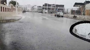 Heavy rain causes difficult driving conditions in Alicante, Spain