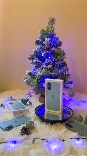 Techstreet Ltd on Instagram: "📱 PREOWNED DEVICE (eSIM) iPhone 16 • 128GB • Teal — SOLD 🔋 Battery Health: 100% 🎁 Holiday Bundle Includes: • Box • Type-C USB • Free Tempered Glass 📝 30 Days Warranty 🛍️ Cases Available: @case_inc.tt 🚚 Nationwide Delivery 📞 Call/WhatsApp: 340-4553 / 304-0416 ✨ Upgrade someone’s Christmas… or your own! 🎄📱"