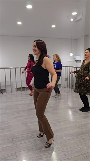 Discover Latin Lady Style with DJ Cubano Boom