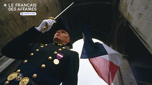 [MILITAIRE - MAINTIEN DE LA PAIX] Présenter une formation militaire: l'école Saint-Cyr