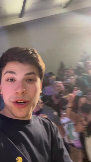 bro he was so confused 😭 #georgenotfound #twitchcon2022 #dsmp #gnf