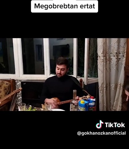 Tbilisshi megobrebtan ertat 🫶🇬🇪❤️🥂 @Qiro / #georgian #tbilisigeorgia🇬🇪 #tbilisigeorgia #panduri #acharuli #georgiandance #georgianmusic #guitarlesson #abkhazia #abkhaziaisgeorgia #fanduri #batumi_georgia #tbilisi🇬🇪 #qartuli #qartulitiktoki #qartvelebi #qartveli #georgianfood #georgiantiktok #georgiangirl