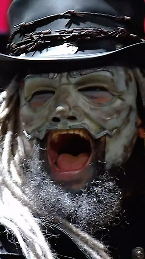 WWE on Instagram: "UNFORGETTABLE DEBUT! THE WYATT SICKS ARE HERE AND THEY’RE NOT LEAVING. 🔥🔥🔥 #WWERaw"