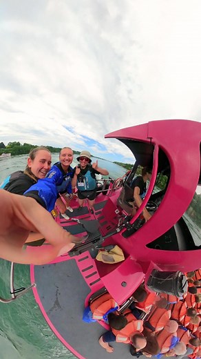 Who's ready to go jet boating?! 🤩🌀 #NiagaraWhirlpoolJet #Summer #WhitewaterRapids #BoatingLife #JetBoats