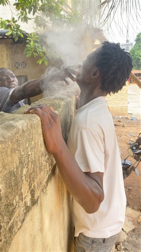 Le piège du WiFi gratuit que personne n’a vu venir #shorts #YoutubePartnerProgram