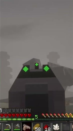 I saw a GIANT entity with its mouth open in Minecraft…
