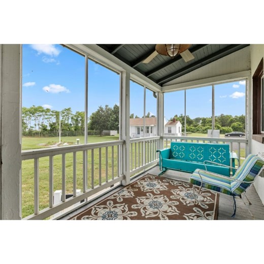 Discover the charm of Cove Point Lighthouse Keeper's House on the Chesapeake Bay. ✨🌊 Your next vacation awaits! Unplug, unwind, and immerse yourself in coastal living! https://www.calvertmarinemuseum.com/218/Cove-Point-Keepers-House #CovePointLighthouse #KeepersHouse #CoastalRetreat | Calvert Marine Museum