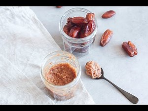 HOW TO MAKE DATE PASTE // simple natural sweetener