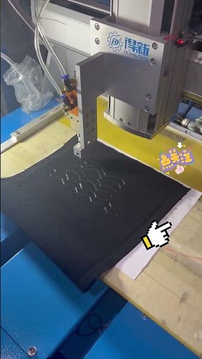 automatic silicone dispensing machine on fabric,silicone glue coating machine for non slip