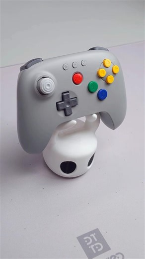 Meet the 8Bitdo 64 Controller, bringing a modern touch to a classic gaming experience. 🎮💥