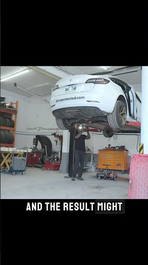 372,000 Miles Later… How Much Battery Does This Tesla Have Left?