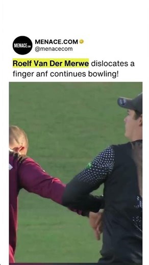 Roelf van der Merwe: Dislocated Finger, But Still Bowling 💪🏏
