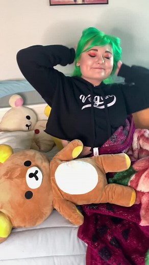 Am I the only one who fantasized about this as kid? 😅 @ourfire @cloudtalk 🍲 #harrypotter