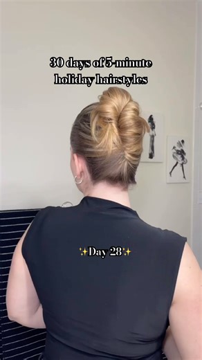 EASY MESSY UPDO HAIRSTYLE #easyhairstyles #messybun #updo #updohairstyles