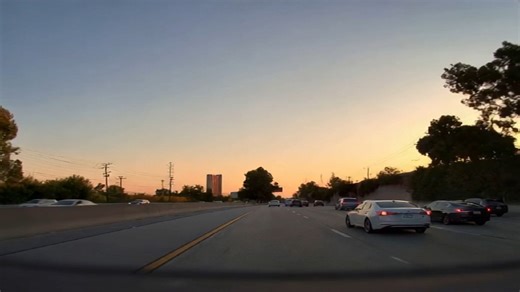 Cosmos-Drive-Dreams样例视频数据生成-多视角