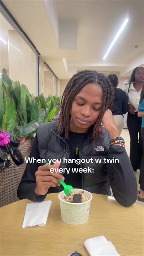 Always on sidequests 😭😭 @chloé🧞‍♀️ #fyp #tiktokkenya🇰🇪 #relatable #friends #twin