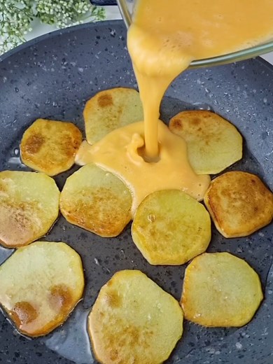 Delicious Potato Omelette Wrap Recipe