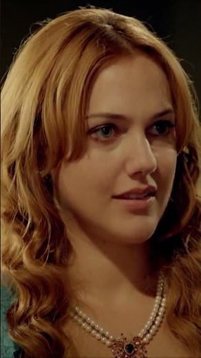 Hurrem Receives a Gift From Valide | Mera Sultan #shorts