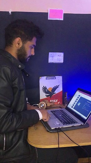 460K views · 10K reactions | البرمجة والشغل؟ ..عرفت سر مهم☕️六‍! #برمجة #programming #البرمجة #تطويرالذات #شغل #فلوس #money #مذاكرة #ثانويةعامة | Fares Mostafa | Facebook