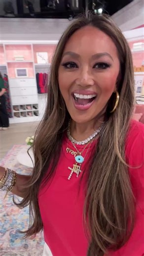 357 reactions · 42 comments | WILD NIGHT HERE! @qvc | Mally Roncal | Facebook