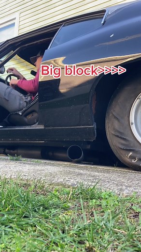 1982 Chevy Dually 454 Big Block Revving - Racing Project Car