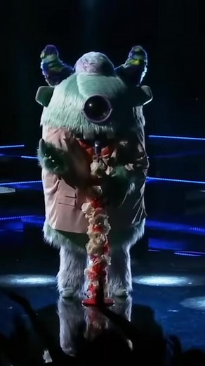 T-Pain's Incredible Performance on The Masked Singer