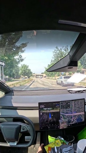 Cybertruck FSD V14.3.6-Overreaction to emergency vehicle?