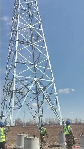 Electricity transmission. Construction and installation process of electric towers