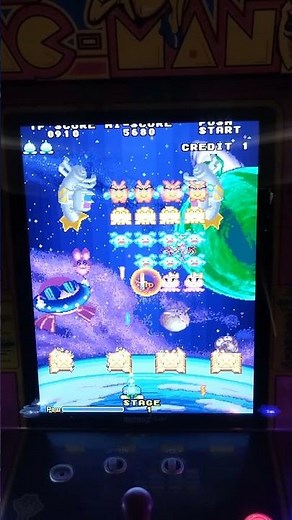 Space invaders 95 Absolute loonies!