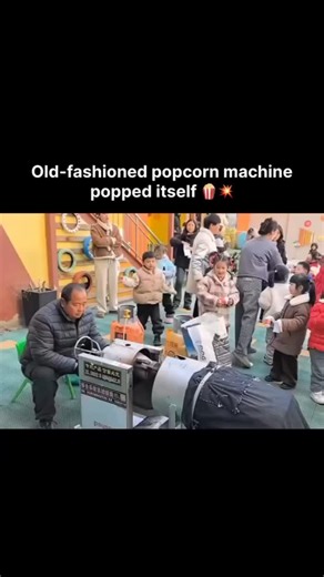 푳풆풂풓풏 푷풉풚풔풊풄풔 on Instagram: "This vintage Chinese "Popcorn Cannon" uses high-pressure steam to pop kernels with a dramatic burst. However, this time it *exploded*, turning a simple snack into an unforgettable spectacle! . . . . #popcorn #oldfashioned #machine #burst #boom"