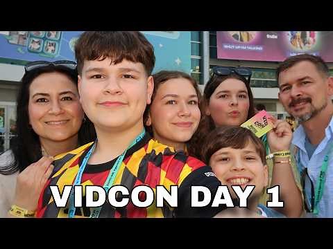 JKrew Fam at VIDCON!!