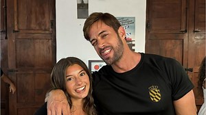 Anuel AA reaparece en las redes sociales con nueva música