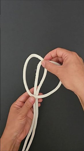 HOW to tie the Spanish Bowlin..