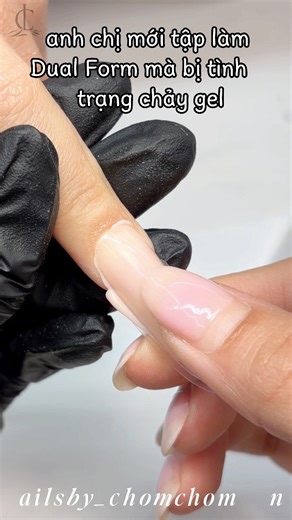 Tutorial on Using Dual Forms and How to Fix Gel Overflow Issues💖 🌸Products available at cllamsupply.com #buildergelnails #nailart #nailsnailsnails #naildesign | Cllamsupply.com