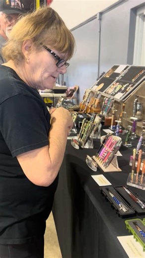 Real Mammoth Tooth Turned Into a Pen at the Gun Show