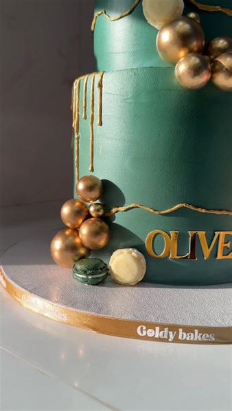 Puro green birthday cakes po tayo ngayon 💚✨ 3 years old na si Goldybakes bago mag end ang February 🥹 | Goldy bakes