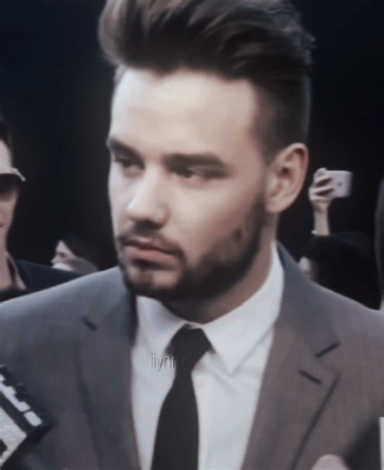 it’s been a minute since i’ve reversed a loop… #onedirection #liampayne #liampayneedit #fyp #foryou 1D edit liam // spc: @zaynsweeknd ac: loloveshub // @Michaela if this flops cuz of tiktok im reposting in 3 days time…