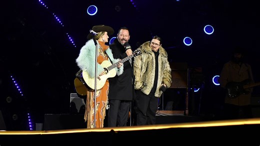 Technical Glitch Knocks CBS New Year's Eve Special Off Air for 12 Minutes