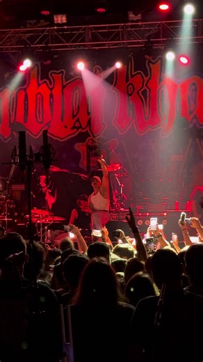 Our view from VIP. Stay heavy metal family 🤘🏻 #houston #htx #vip #houseofblues #kublaikhantx