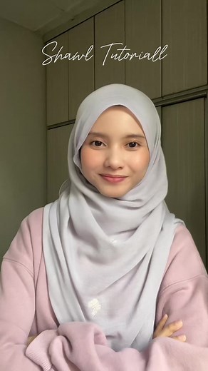 another simple shawl tutorial with my fav shawl 🥹❤️ labuh depan belakang. #simpletutorialshawl #shawltutorial #hijabtutorial #shawllabuhdepanbelakang